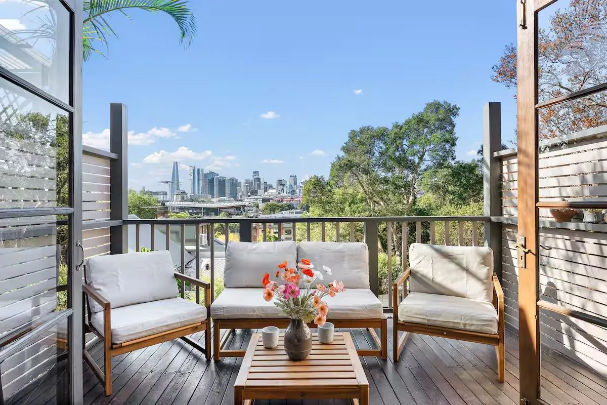 Sydney Airbnb stay: Skyline Panorama in Glebe — where to stay in Sydney