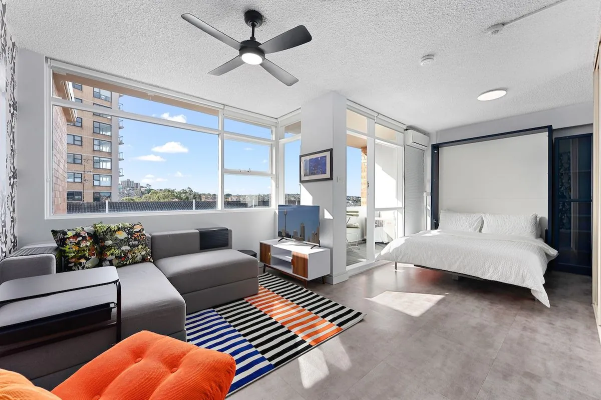 Sydney Airbnb stay: Sunny North Sydney Studio in North Sydney — where to stay in Sydney